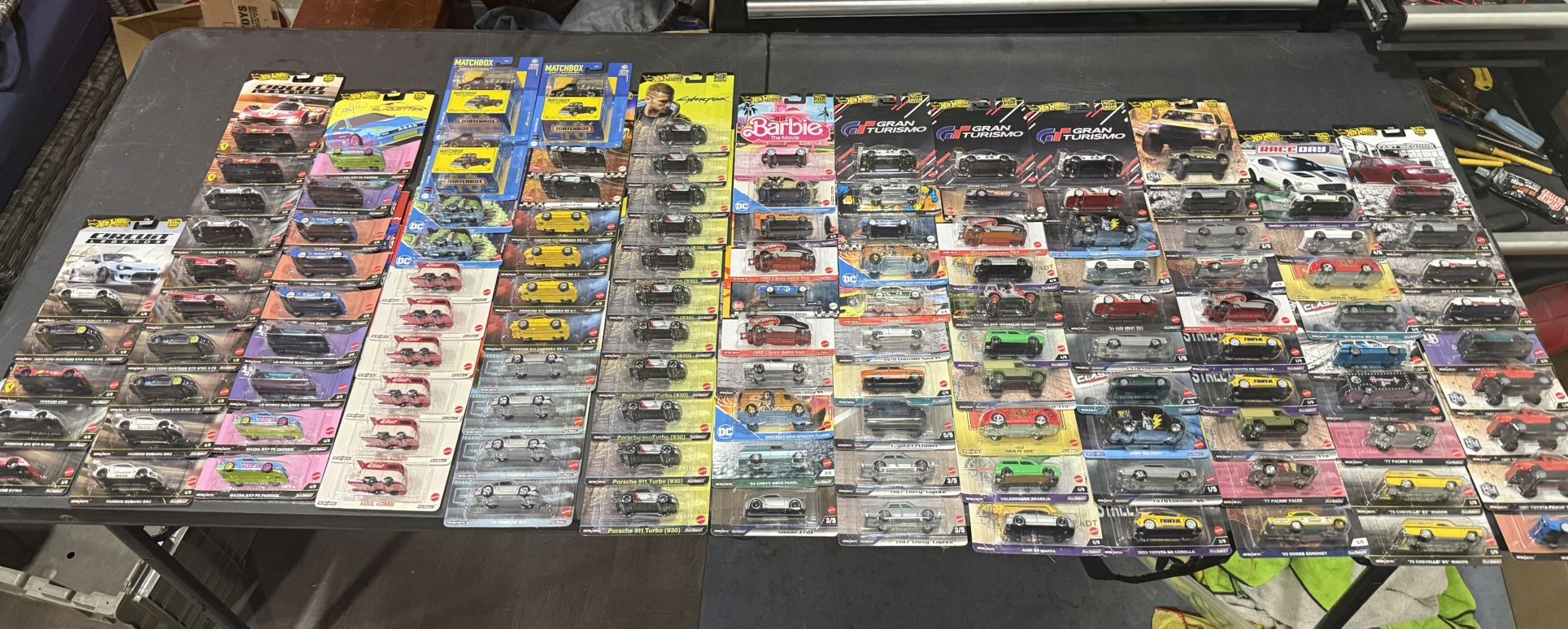 125 Premium Hot Wheels