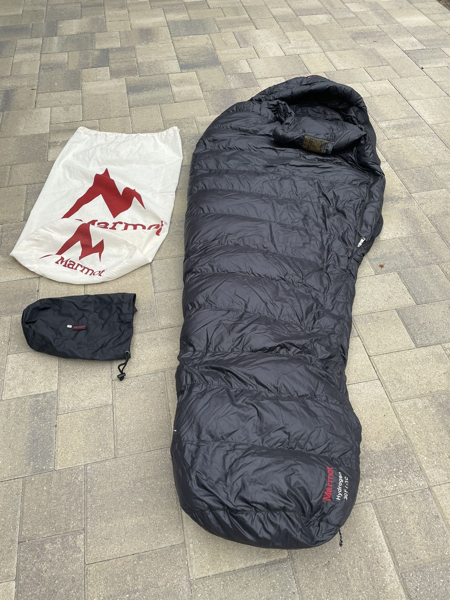 Lightweight Sleeping Bag, Hydrogen 900 Fill Goose Down