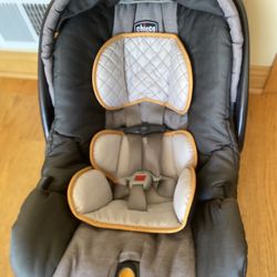 Chicco Baby Car Seat