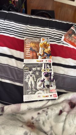 Sh figuarts frieza and super saiyan Goku