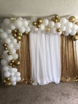 Balloon Garlands, Balloon Arch’s, Decorations and creating amazing backdrops. Super affordable prices! Contact us for pricing. Se habla español.