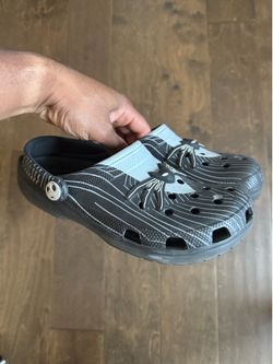 Disney Nightmare Before Christmas Crocs size 9