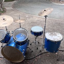 Ludwig 5-piece Drum Set