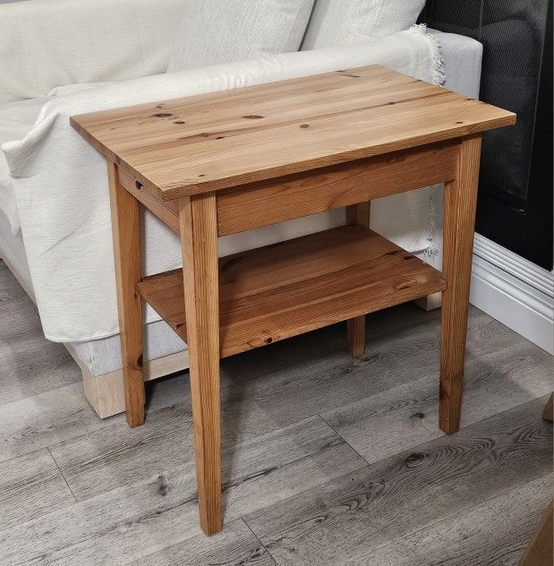 End table with shelf and drawer