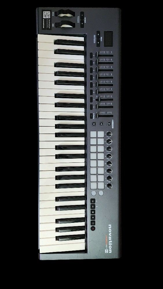 Noviation LaunchKey49
