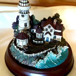 Thomas Kincade Collectibles