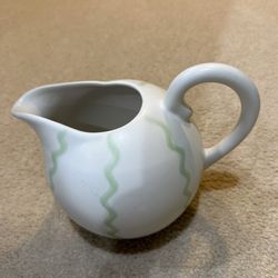 faria & bento ceramic pitcher