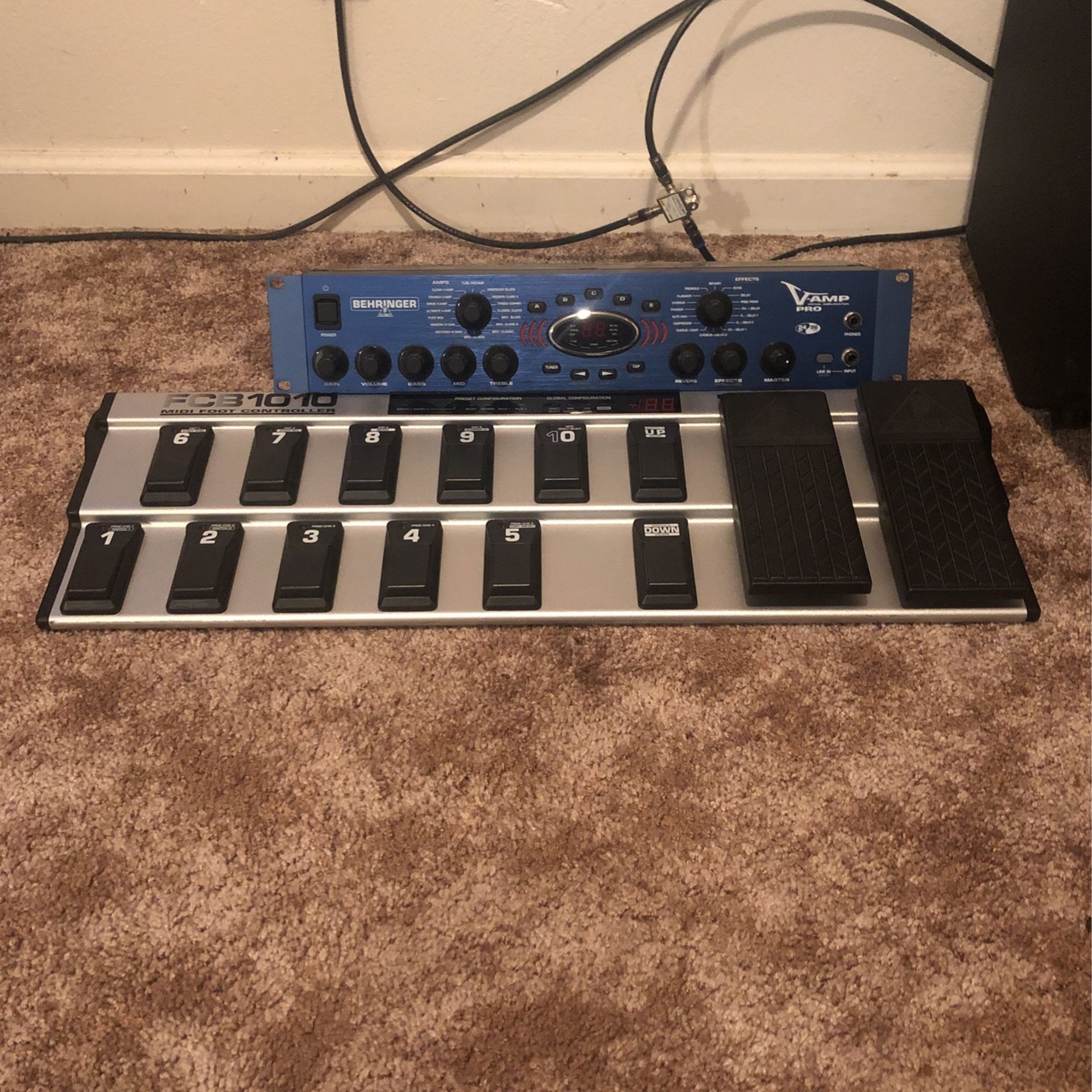 Behringer Vamp Pro and FCB1010 Foot Controller