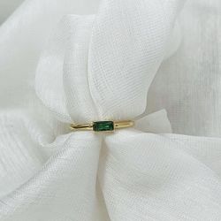 14k Real Gold Ring With Green Stone