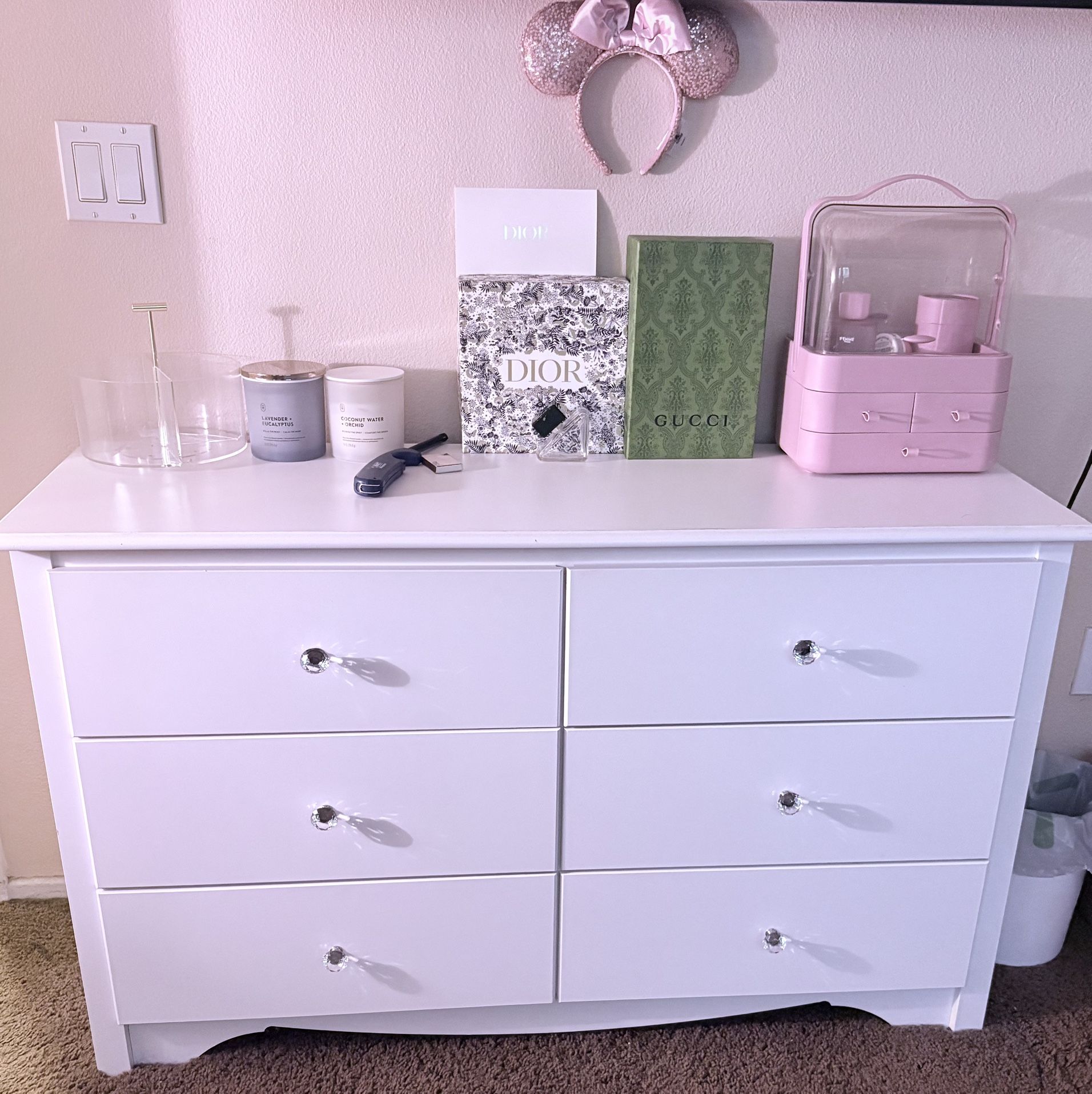 ✨ Queen Bedroom Set ✨ Clean + modern
