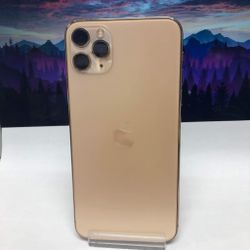 Iphone 11 pro max 256gb unlocked with store warranty and reciept 