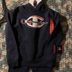 Champion 2 Piece Set
