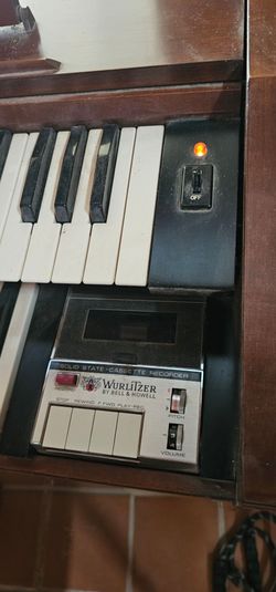 Wurlitzer electric organ antique