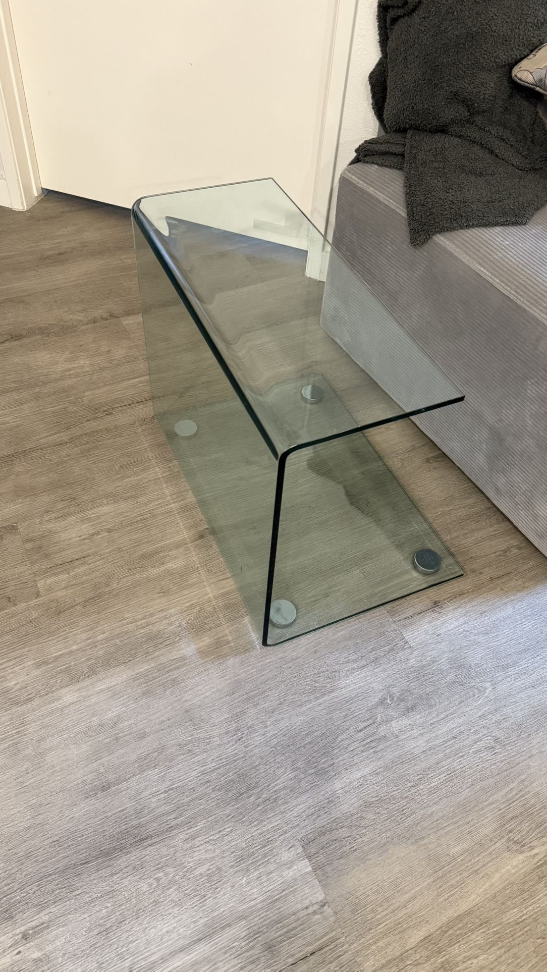Natuzzi Glass Side Table, Coffee Table And Rolling Sitting Futons Set