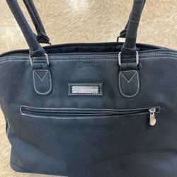 Sharp And Stunning Franklin Covey Leather Style Laptop Bag