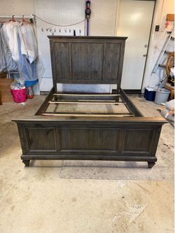 Bed frame full size