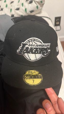 Black and white fitted laker hat