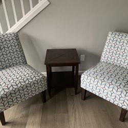 Living Room  Chairs 