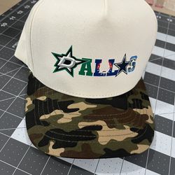 Dallas Off White With Camo Hat