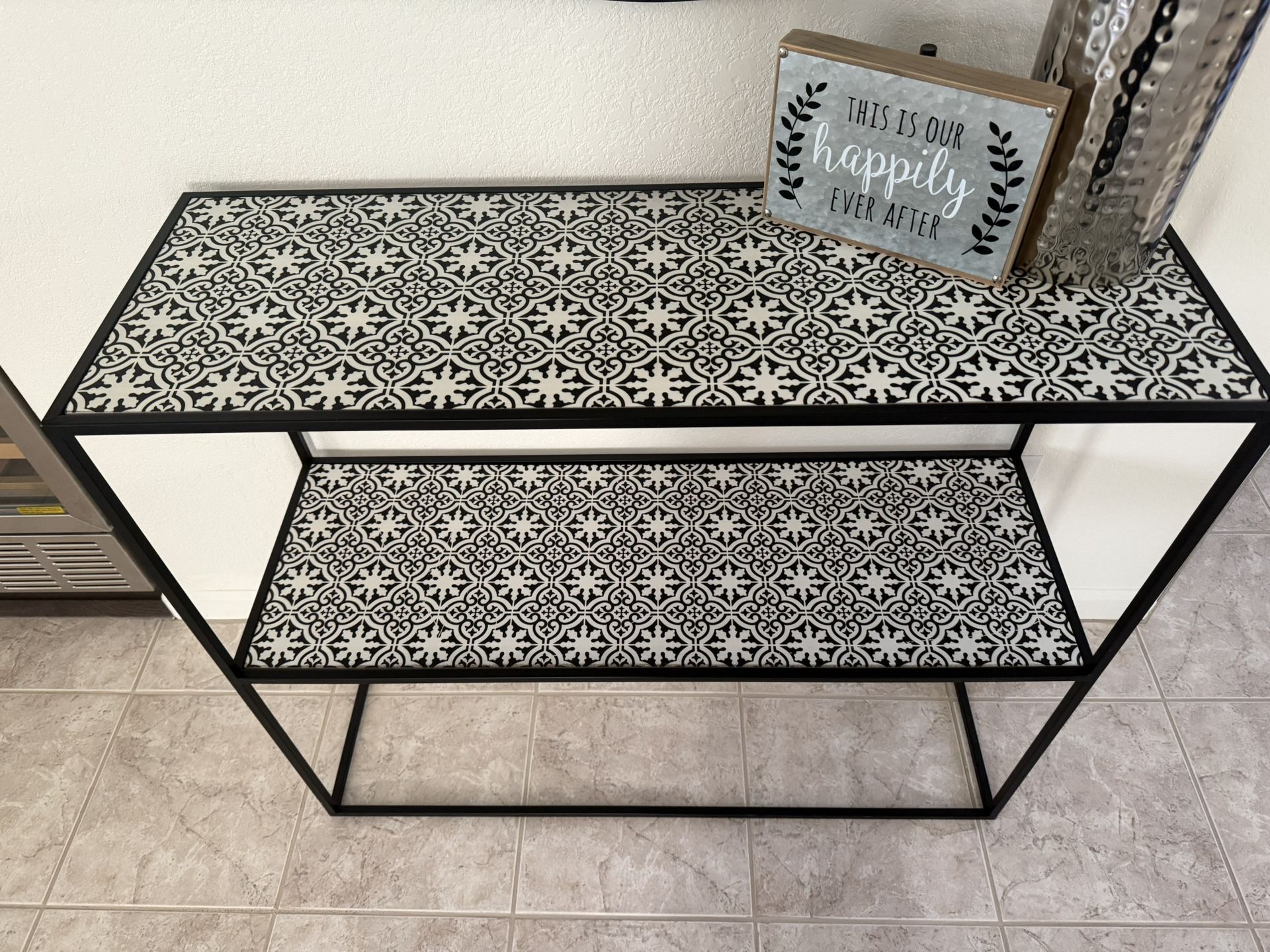 Entry Table / Console Table