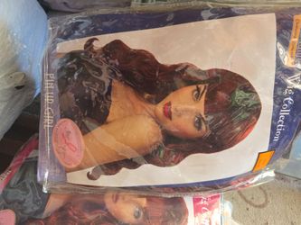 Red pinup wig NEW IN BAG