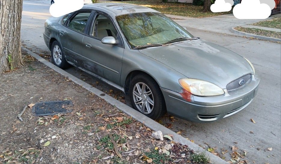 2006 Ford Taurus