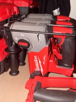 Milwaukee FUEL Rotary Hammer Drill