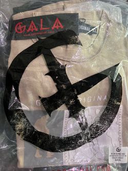 Gala shorts & sweater