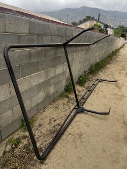Rail bar