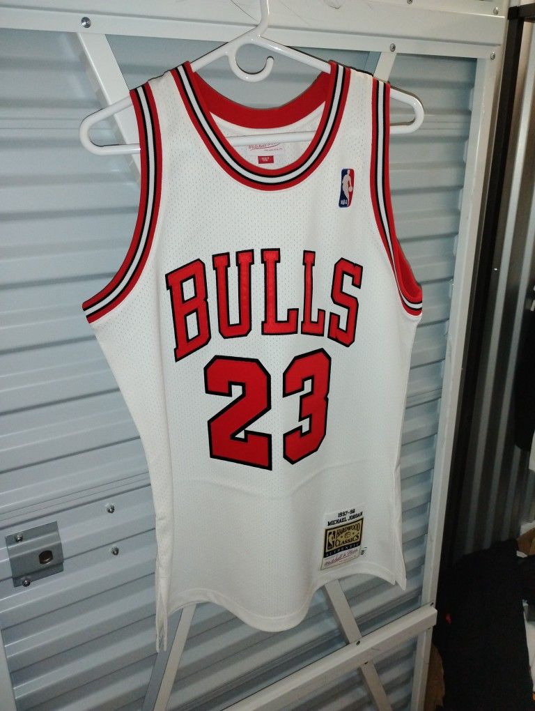 Michael Jordan Jersey 