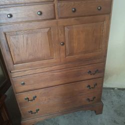 Keller Vintage Chest With Mirror And Jewerly Box