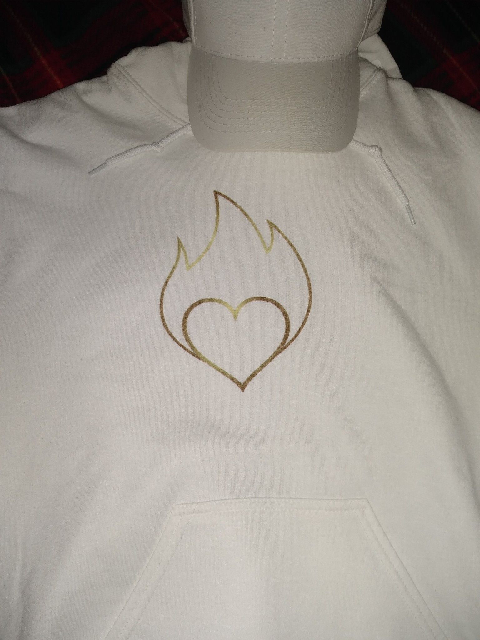 New Pullover Hoodie! "The fire is in love" Spanish language hoodie