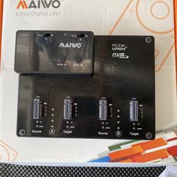 Maiwo M.2 Hard Drive Clone Docking Station