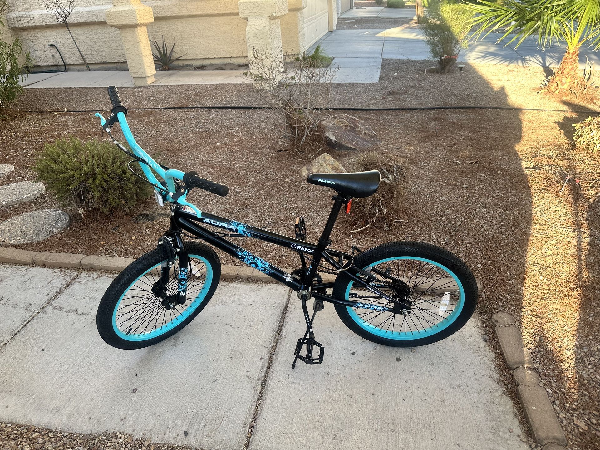 Razor aura outlet bike