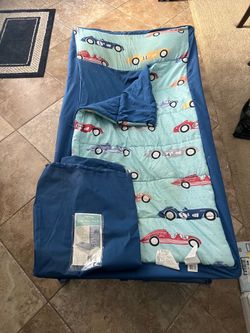 Folding kids bed
