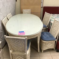 Dining Room Table With 6 Chairs 