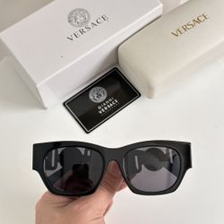 Versace Unisex Black Sunglasses