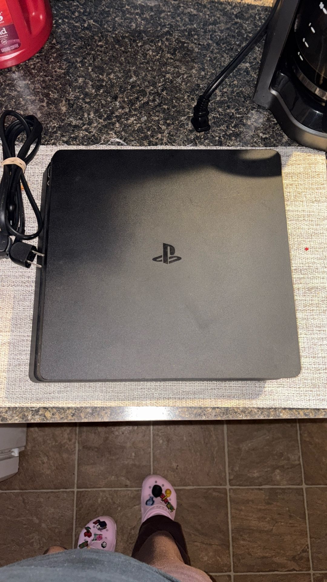 Sony PS4 Slim Console