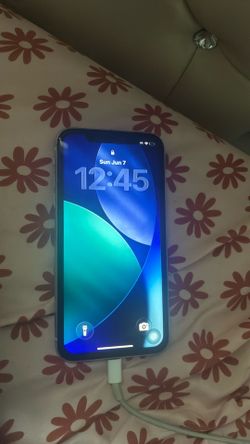 iPhone 11 300