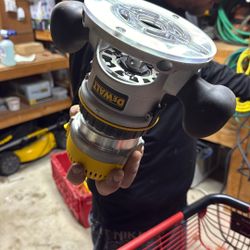 Router Never Used Missing Bottom Piece 