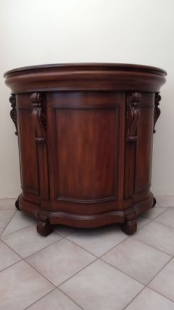 Home Bar Cabinet with Unique Demilune Shape