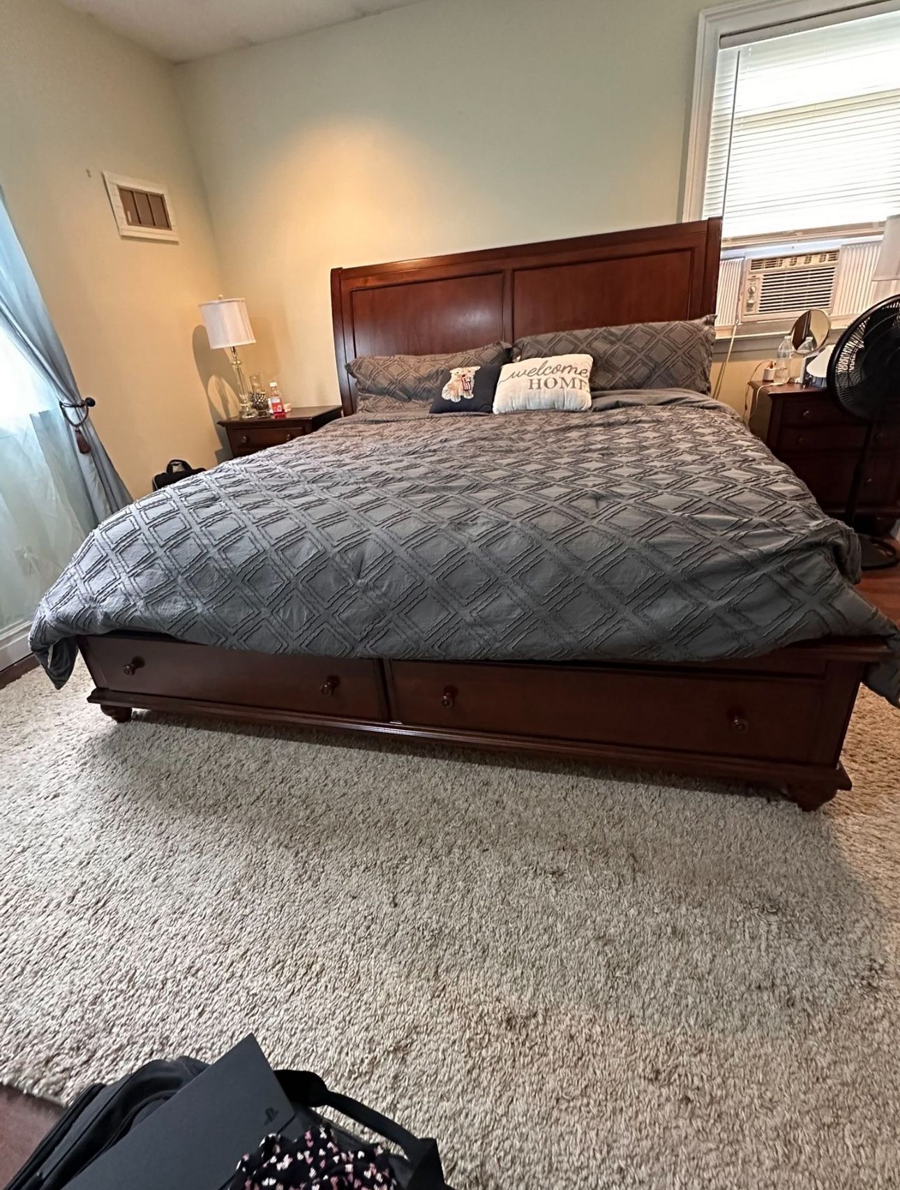 King Size Bed And Frame With 2 Matching Nightstands