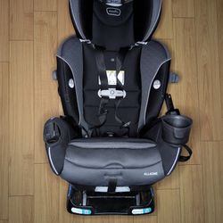 Evenflo All4One convertible car seat - Like New