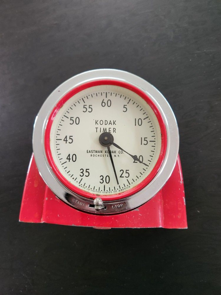 Working 1950s Red Vintage Kodak Darkroom Timer