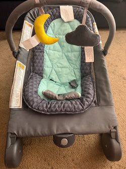 Summer infant bouncer and rocker