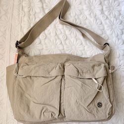 Lightweight Nylon Crossbody Bag Large Capacity Multi Pocket Travel Work Shoulder Bag