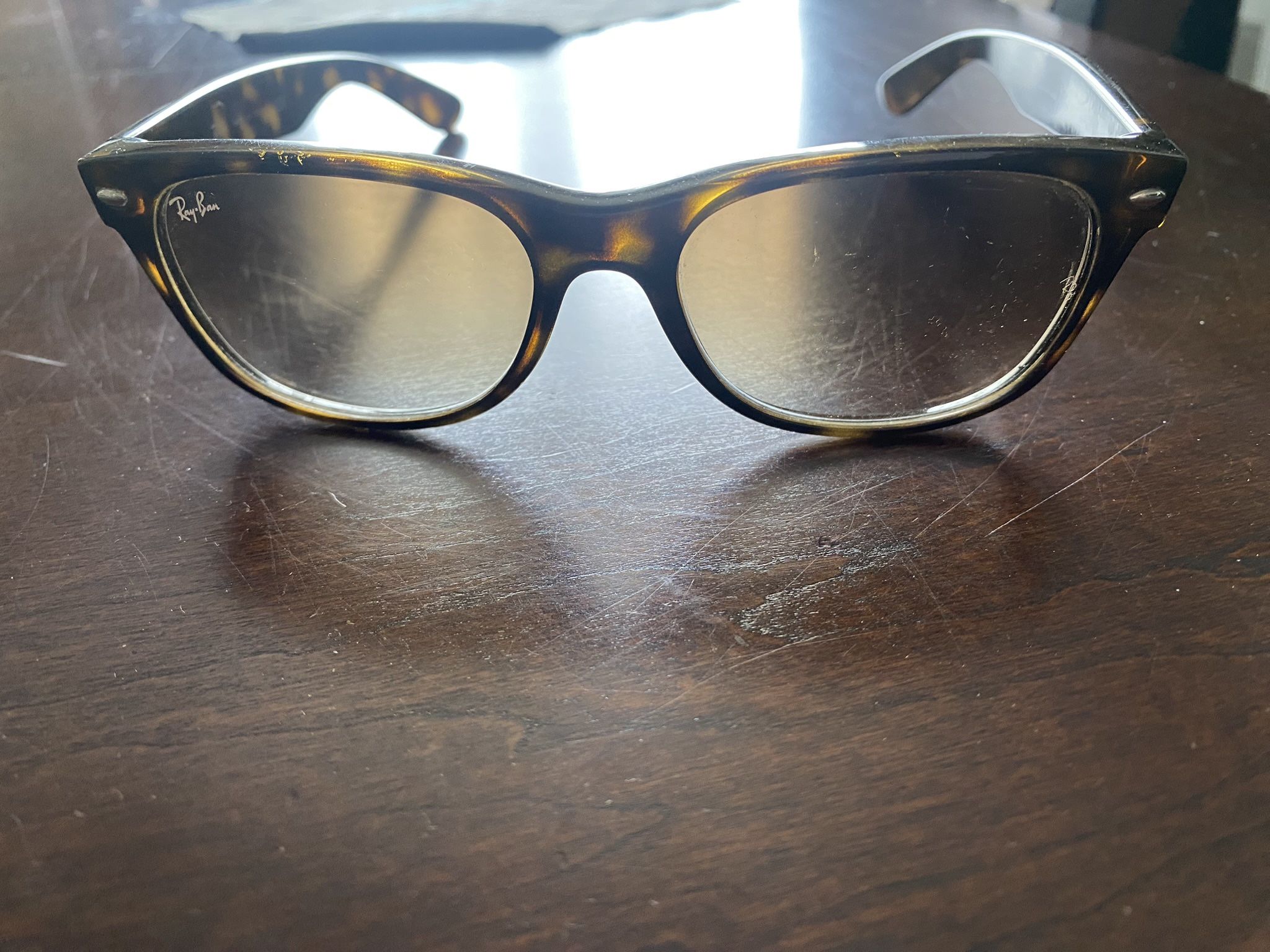 Ray-ban Wayfarer Sunglasses Like New