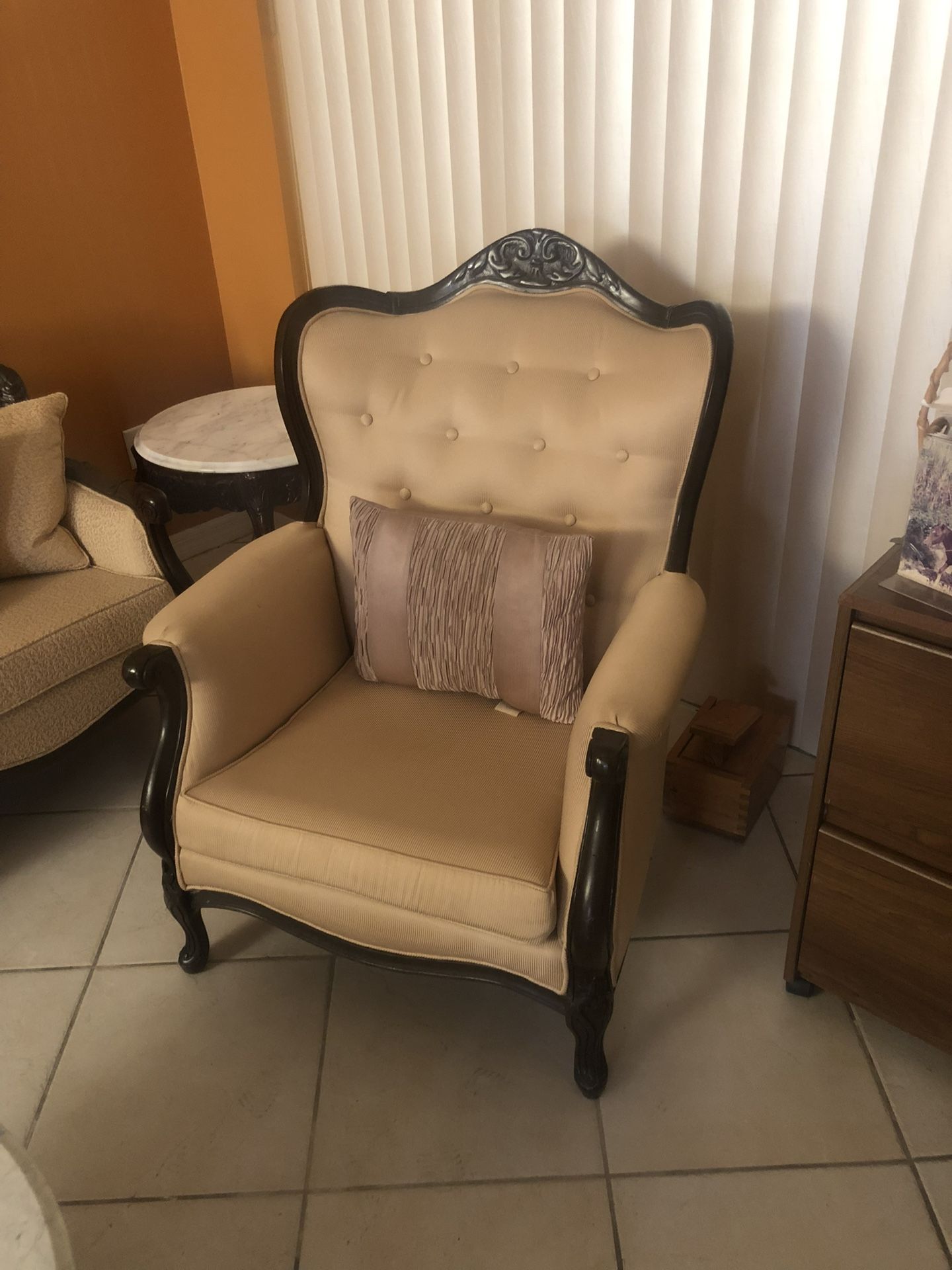 Antique Sofa Set