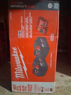 Milwaukee  Battery  pack and charger 110