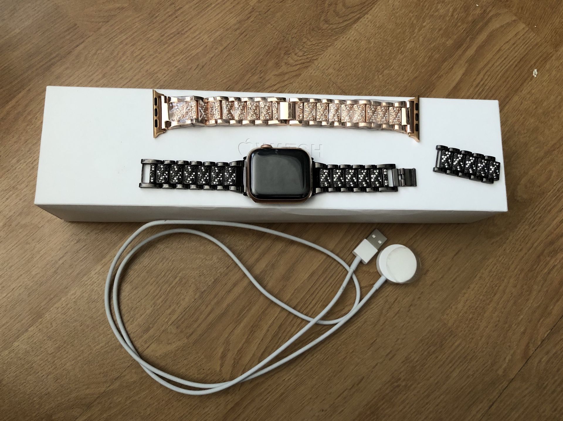 Apple Watch Series 4 40mm (Cellular+GPS)